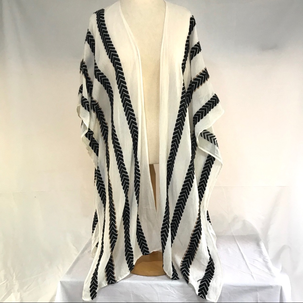 Universal Threads Boho Wrap/Shawl One Size - image 2